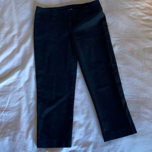 Ann Taylor stretch black crop pant, Size 2